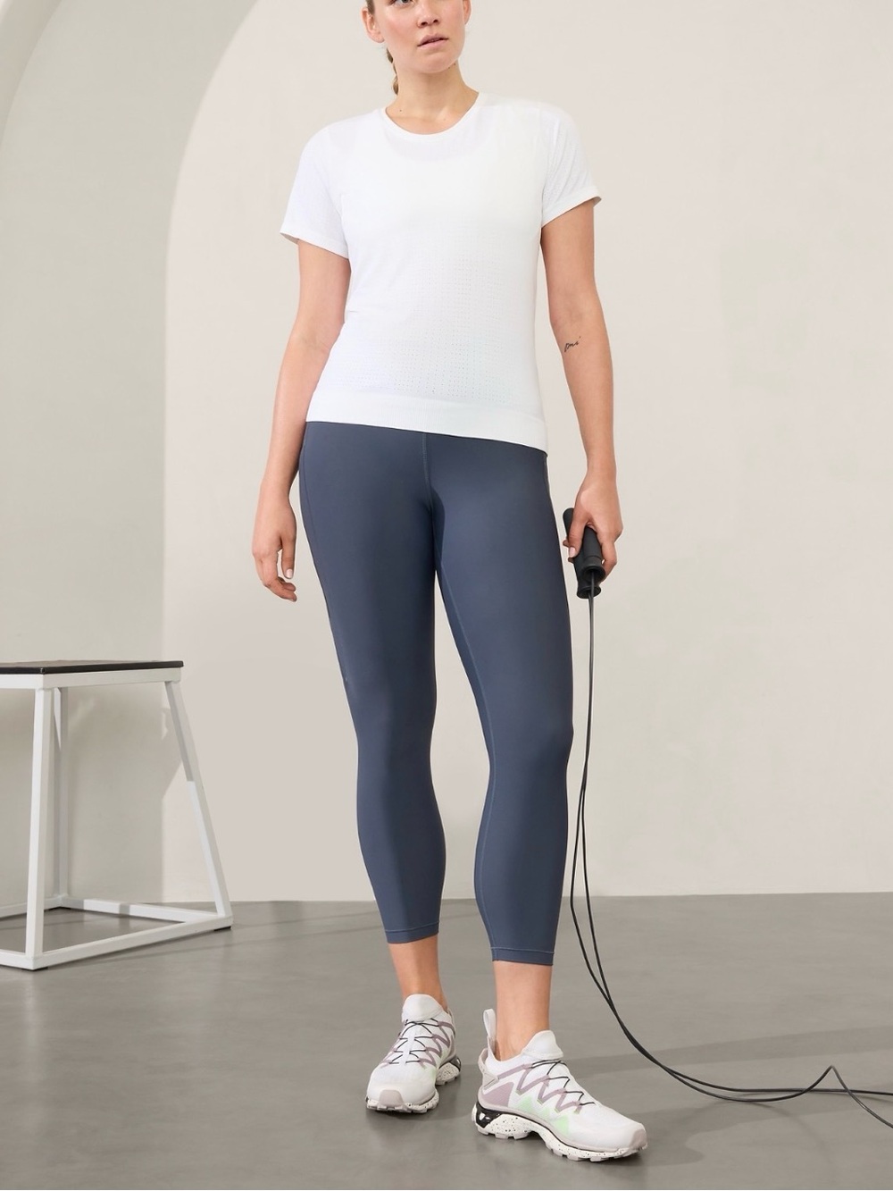🦋 Athleta| In Motion Tee White Short Sleeve Breathable Perforated Top Size S